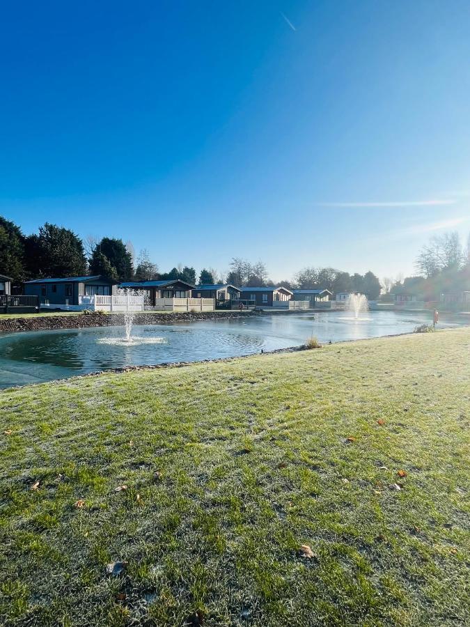 Loki's Retreat With Hot Tub York