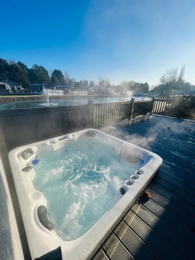 Rumah liburan Loki's Retreat With Hot Tub